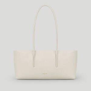 Essential lightness bag